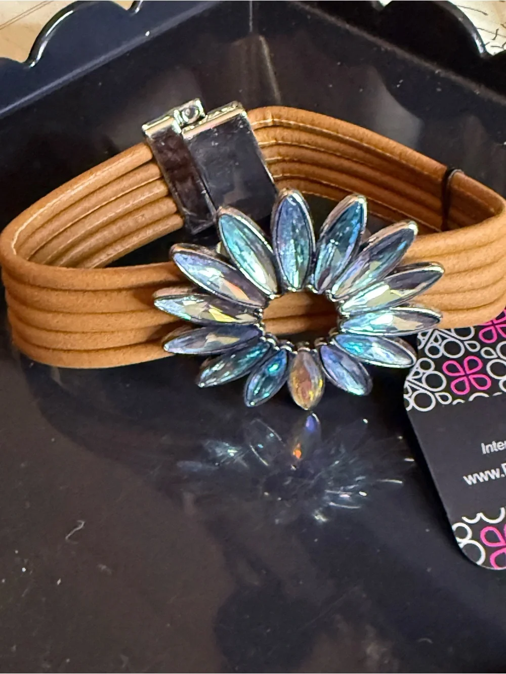 N/A fashionable iridescent or